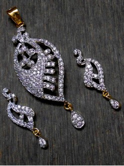 CZ Pendant With Earrings